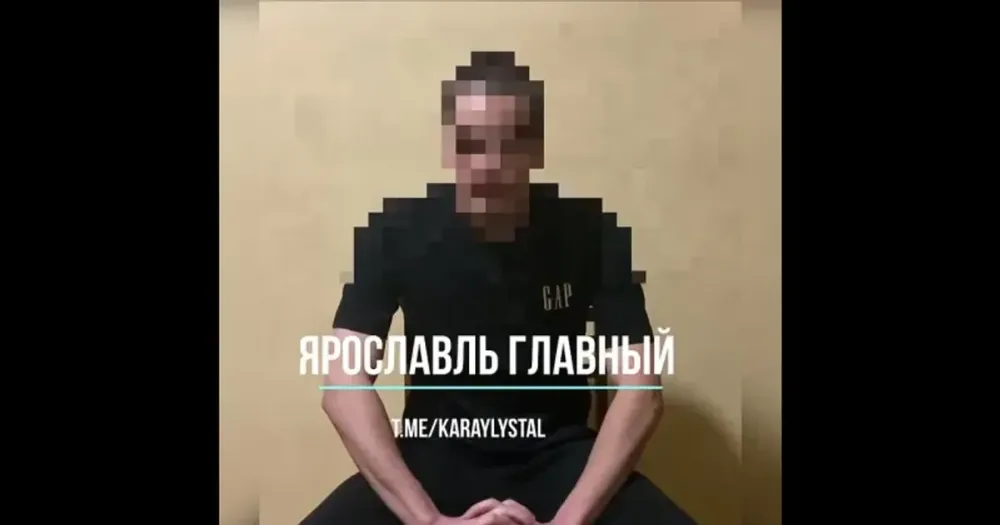 Опора линии электропередачи в Ярославле, которую пытался подпилить молодой человек.