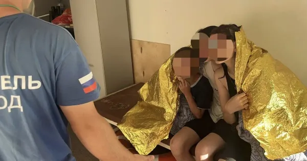 Трое детей едва не погибли в грозу на пляже «Подзеленье» в Ярославле