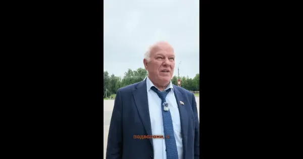 Сброс канализации в Волгу: Углич показал Грешневикову изнанку ЖКХ